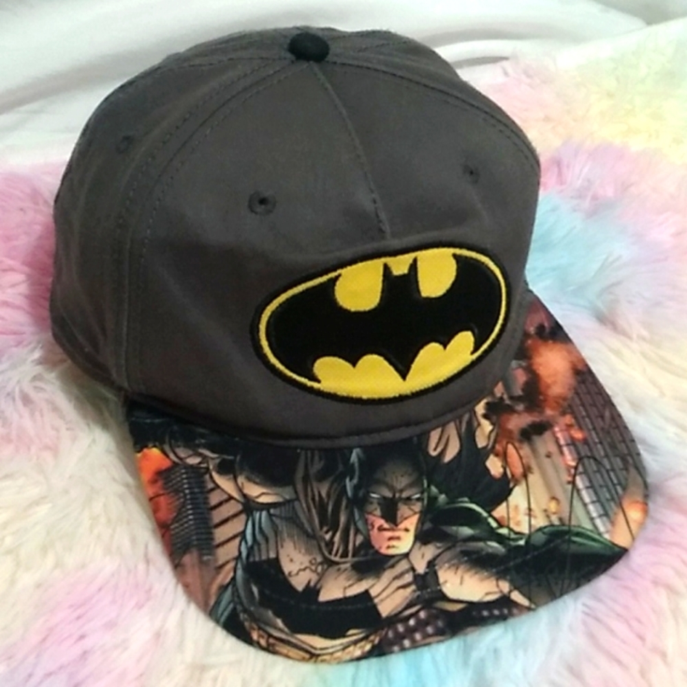 SALE! Batman DC Comics Graphics Youth Snap Back Hat Gently Worn